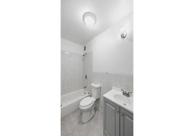 Listing Photo 5 - Condo for sale in building located at 1068 E 86th St, Brooklyn, NY 11236