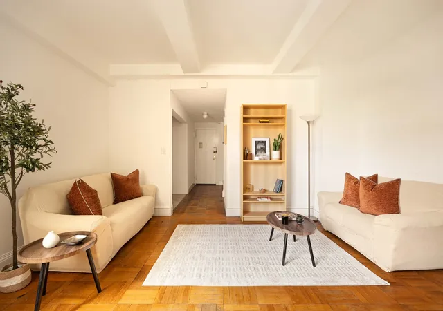 Photo 2 of Sale Pending at 225 Central Park W #412, New York, NY 10024 | MLS# RLS20101758 | Listing updated on 2026-08-18