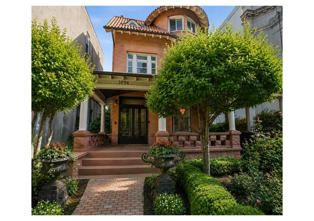 Photo 4 of Single family home for sale at 1094 Park Pl, Brooklyn, NY 11213 | MLS# RLS20101803 | Listing updated on 2026-08-25