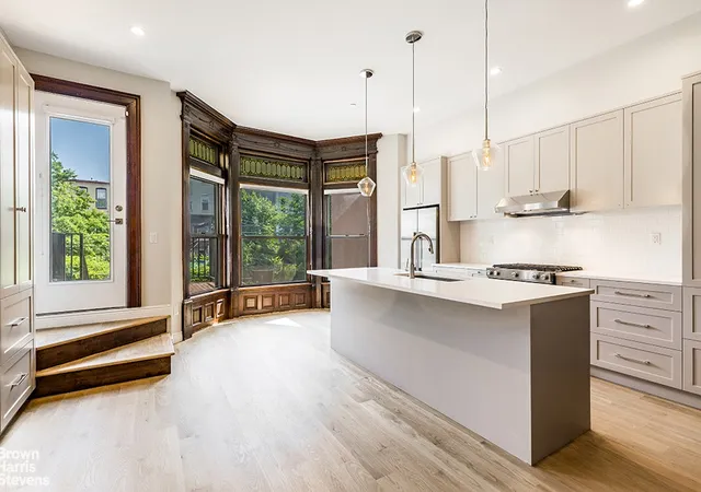 Photo 3 of Single family home for sale at 970 Park Pl, Brooklyn, NY 11213 | MLS# RLS20101997 | Listing updated on 2026-08-18