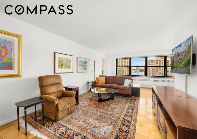 Photo 3 of Sale Pending at 185 W End Ave #14M, New York City, NY 10023 | MLS# RLS20102628 | Listing updated on 2026-10-29