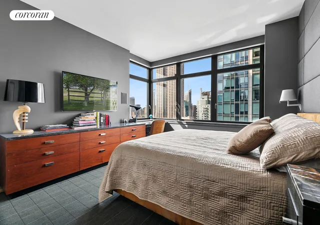 Photo 3 of Sale Pending at 11 E 29th Street #43C, New York City, NY 10016 | MLS# RLS20103292 | Listing updated on 2026-08-18