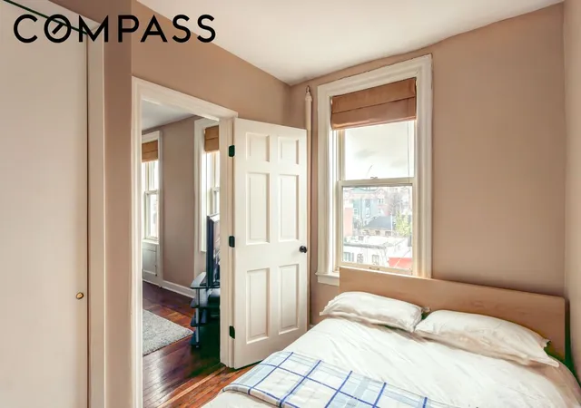 Photo 3 of Condo for sale at 92 Perry St #19, New York City, NY 10014 | MLS# RLS20103977 | Listing updated on 2026-08-19