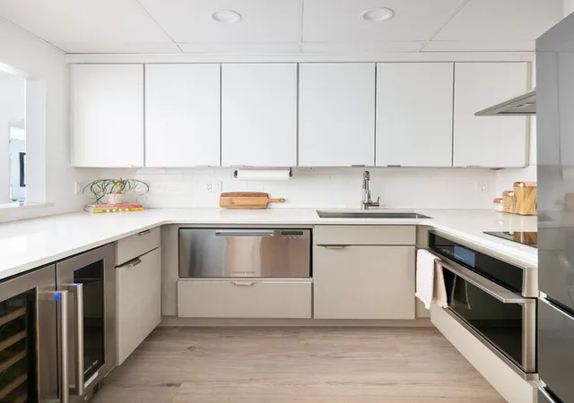 Photo 2 of Sale Pending at 56 Pine St #15A, New York, NY 10005 | MLS# RLS20104004 | Listing updated on 2026-08-18