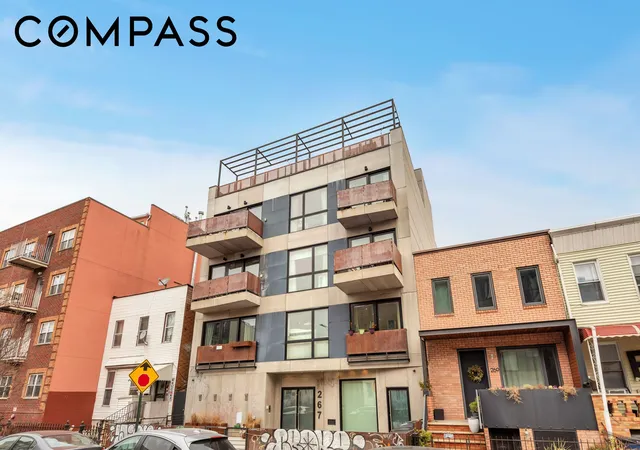 2nd image of 267 Evergreen Ave, Brooklyn, NY 11221