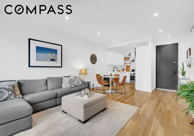 2nd image of 267 Evergreen Ave #3A, Brooklyn, NY 11221 | MLS# RLS20102986
