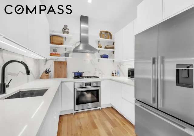 3rd image of 267 Evergreen Ave #3A, Brooklyn, NY 11221 | MLS# RLS20102986