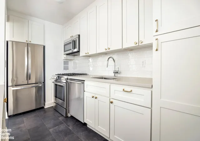 Photo 2 of Sale Pending at 345 E 52nd Street #5G, New York City, NY 10022 | MLS# RLS20104354 | Listing updated on 2026-08-20