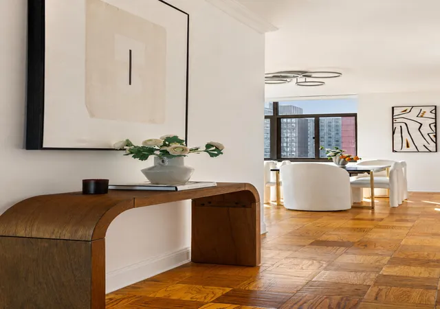 Photo 3 of Sale Pending at 303 E 43rd Street #25B, New York City, NY 10017 | MLS# RLS20104464 | Listing updated on 2026-08-21