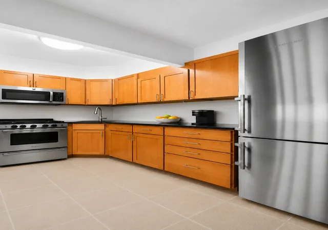 Photo 1 of Sale Pending at 210 E 36th Street #6B, New York, NY 10016 | MLS# RLS20104544 | Listing updated on 2026-08-19