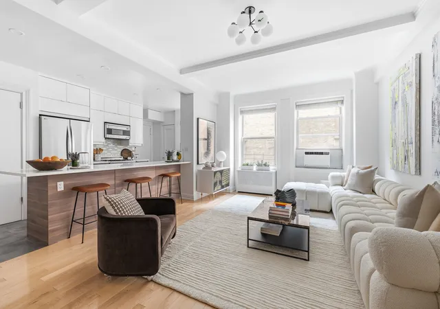 Listing Photo 4 - Condo for sale in building located at 241 W 97Th St, New York City, NY 10025 - Unit #4L