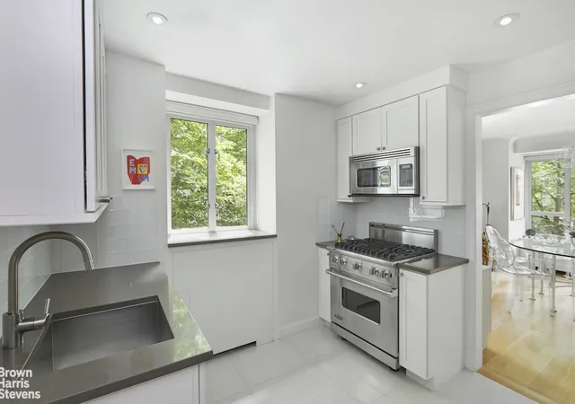 Photo 3 of Sale Pending at 200 E 66th Street #D202, New York, NY 10065 | MLS# RLS20104842 | Listing updated on 2026-08-19