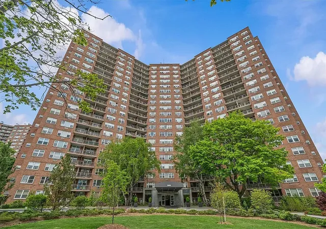 Photo 1 of Sale Pending at 5800 Arlington Ave #18J, New York City, NY 10471 | MLS# RLS20104850 | Listing updated on 2026-08-18