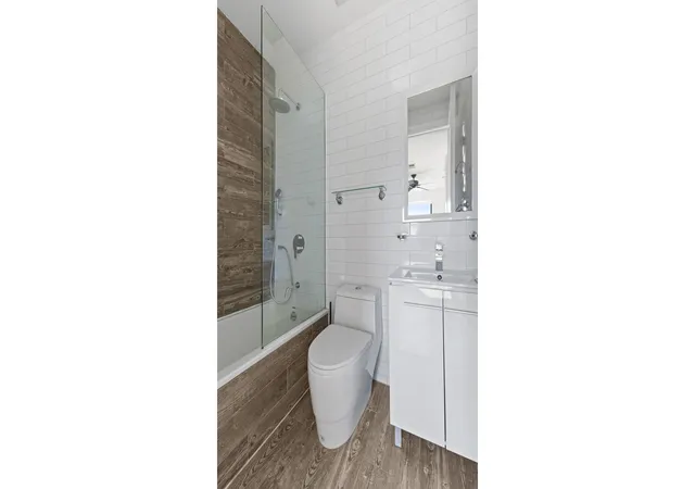 2nd image of 506 E 119Th St, New York City, NY 10035