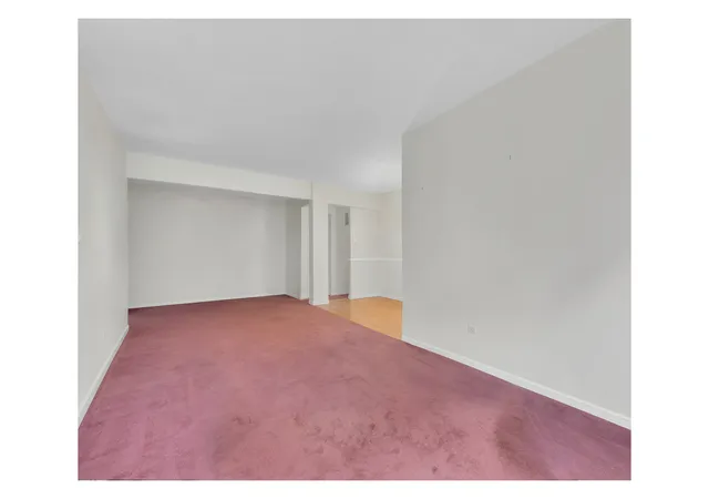Photo 2 of Sale Pending at 1250 Ocean Pkwy #3H, New York City, NY 11230 | MLS# RLS20105179 | Listing updated on 2026-08-18