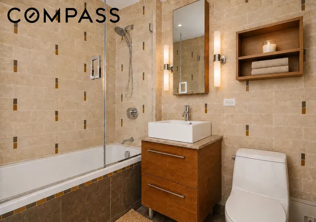 Photo 4 of House for sale at 500 4th Avenue #8D, New York City, NY 11215 | MLS# RLS20102592 | Listing updated on 2026-08-16