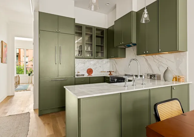 21st image of 263 Sackett St #2, New York City, NY 11231 | MLS# RLS20105868