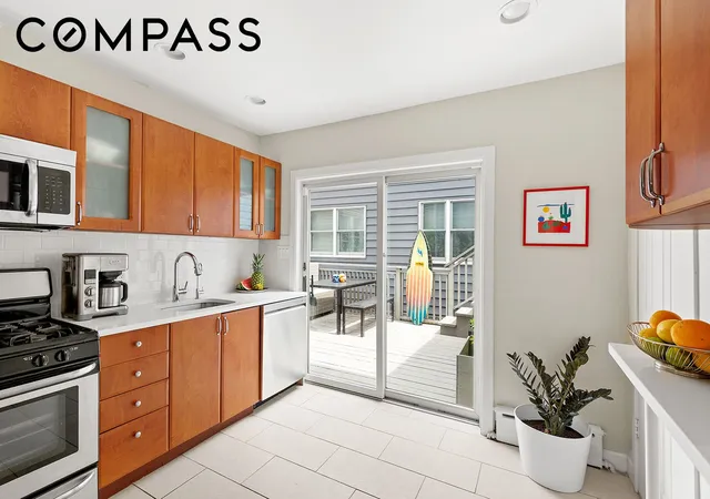 Photo 3 of Sale Pending at 162 Beach 92nd St, New York City, NY 11693 | MLS# RLS20106118 | Listing updated on 2026-08-24