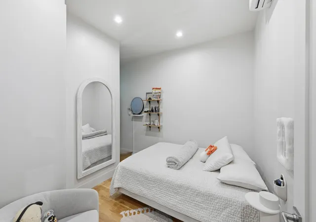 Listing Photo 5 - Condo for sale in building located at 326 Irving Ave, New York City, NY 11237