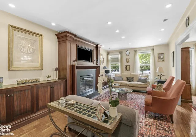 Photo 2 of Sale Pending at 55 Eastern Pkwy #1C, New York City, NY 11238 | MLS# RLS20106471 | Listing updated on 2026-08-24