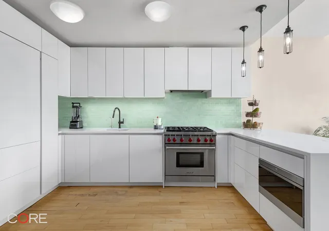 Photo 2 of Townhouse for sale at 44 W 22nd Street, New York City, NY 10010 | MLS# RLS20106757 | Listing updated on 2026-07-31