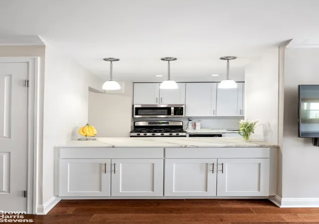 Photo 4 of Sale Pending at 239 E 79th Street #10P, New York City, NY 10075 | MLS# RLS20107104 | Listing updated on 2026-08-26
