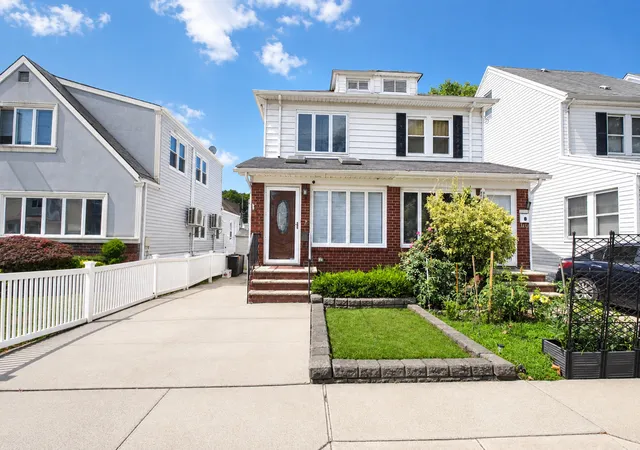 Photo 1 of Single family home for sale at 1826 Ryder St, New York City, NY 11234 | MLS# RLS20107429 | Listing updated on 2026-08-20