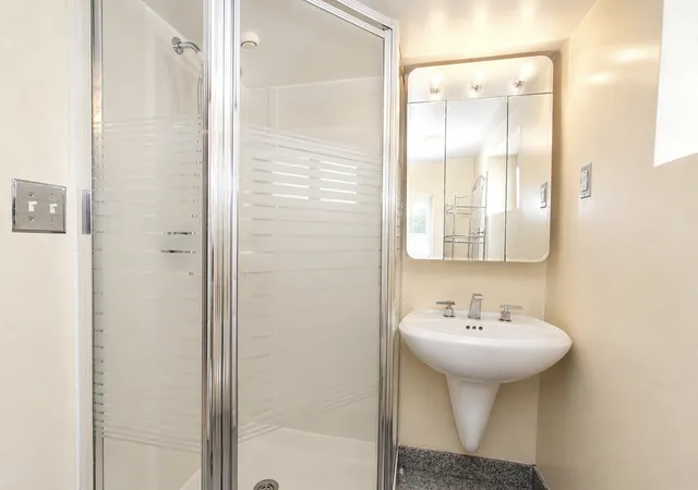 Photo 4 of Single family home for sale at 1826 Ryder St, New York City, NY 11234 | MLS# RLS20107429 | Listing updated on 2026-08-20