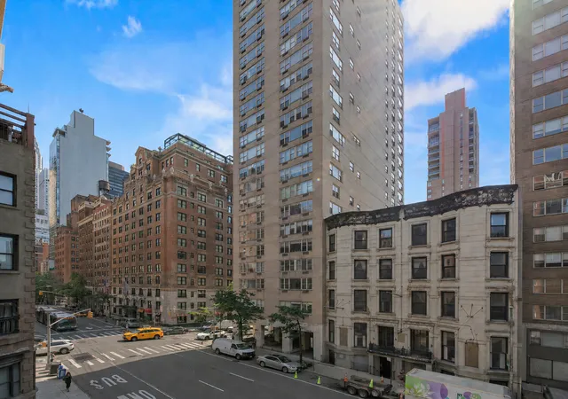 Photo 4 of House for sale at 288 Lexington Ave #3D, New York City, NY 10016 | MLS# RLS20107830 | Listing updated on 2026-08-06