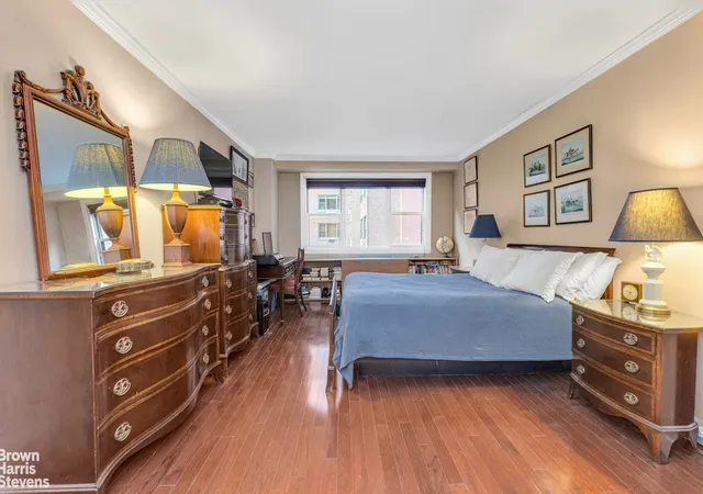 Photo 4 of House for sale at 123 E 75th Street #4H, New York City, NY 10021 | MLS# RLS20107920 | Listing updated on 2026-08-06