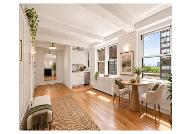 Photo 3 of Condo for sale at 10 Mitchell Pl #9E, New York City, NY 10017 | MLS# RLS20108341 | Listing updated on 2026-08-25