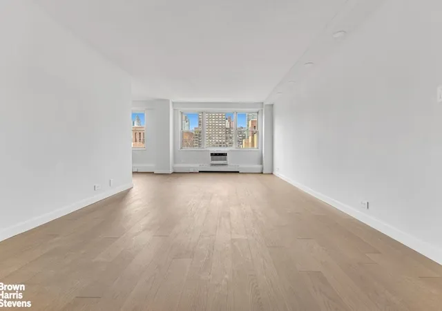 Photo 3 of Condo for sale at 1175 York Ave #17M, New York City, NY 10065 | MLS# RLS20108572 | Listing updated on 2026-08-10