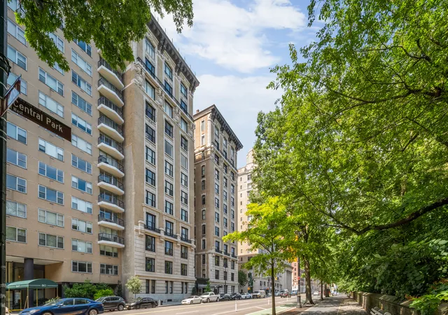 Photo 3 of Condo for sale at 88 Central Park W #4S, New York City, NY 10023 | MLS# RLS20108934 | Listing updated on 2026-08-25