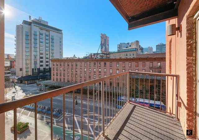 Photo 4 of House for sale at 350 W 14th Street #5-C, New York City, NY 10014 | MLS# RLS20109157 | Listing updated on 2026-08-13