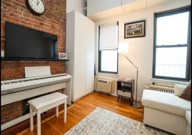 Listing Photo 5 - Condo for sale in building located at 431 W 54Th St, New York City, NY 10019 - Unit #5D