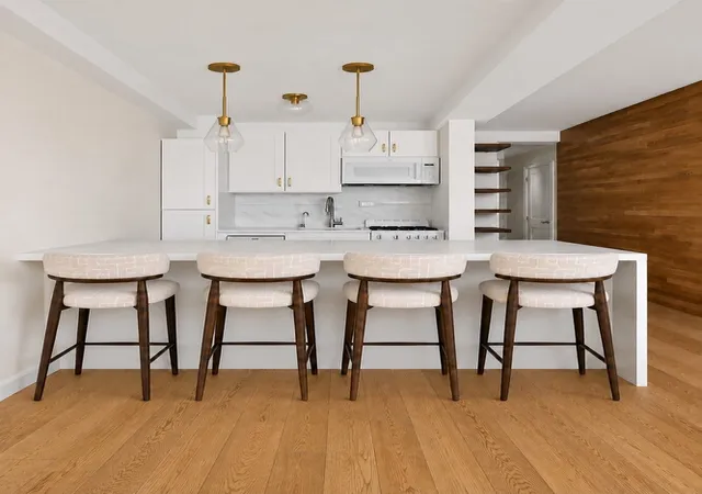 Listing Photo 4 - Condo for sale in building located at 117 E 37Th St, New York City, NY 10016 - Unit #10C
