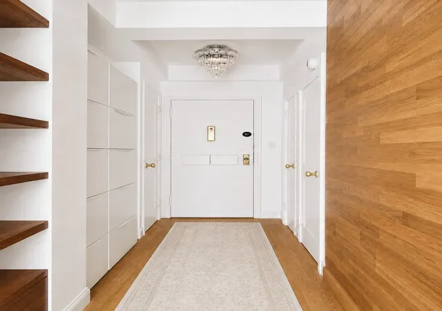 Listing Photo 5 - Condo for sale in building located at 117 E 37Th St, New York City, NY 10016 - Unit #10C