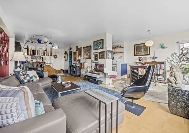 Photo 3 of House for sale at 750 Kappock St #1409, New York City, NY 10463 | MLS# RLS20109426 | Listing updated on 2026-08-22