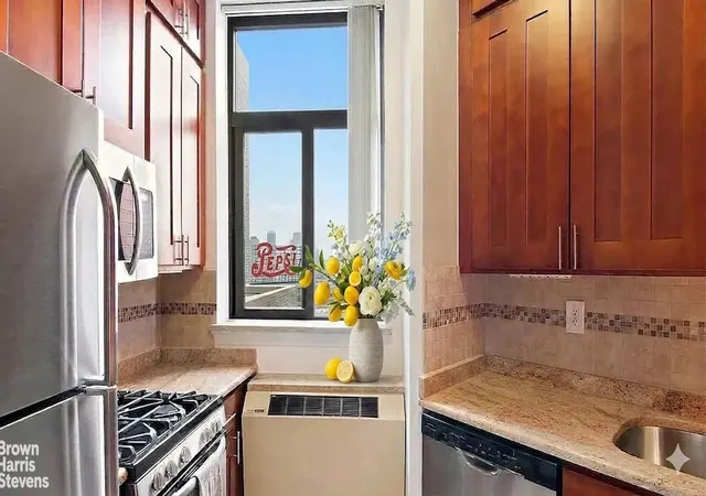 3rd image of 303 E 43Rd St #25C, New York City, NY 10017 | MLS# RLS20109549