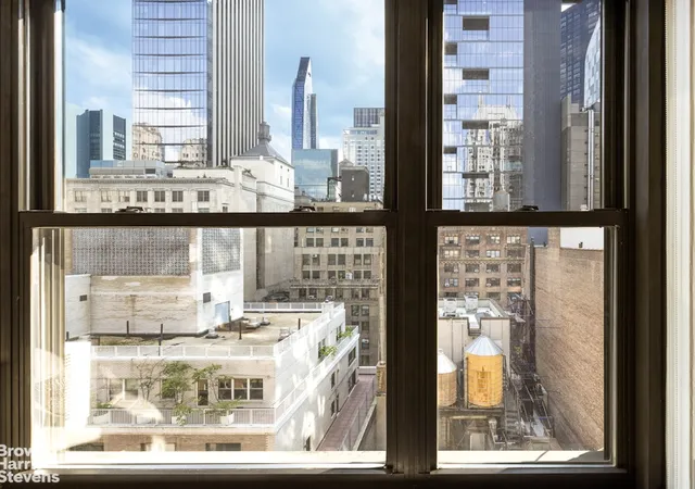 Photo 3 of Condo for sale at 128 Central Park S #15D, New York City, NY 10019 | MLS# RLS20107845 | Listing updated on 2026-08-22