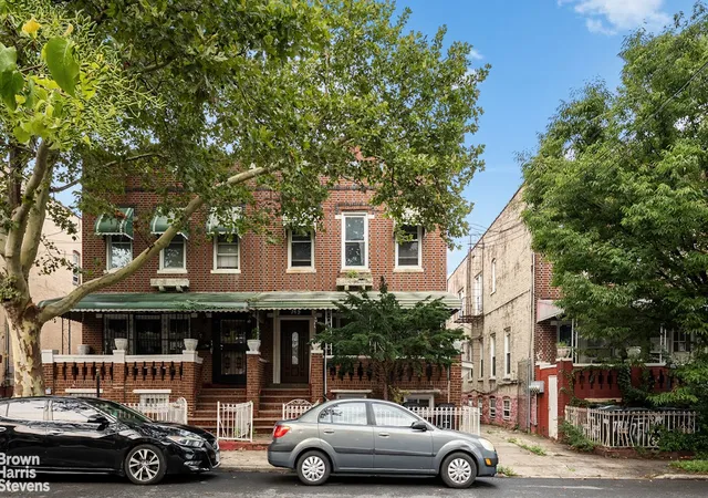 Photo 1 of Multi family home for sale at 749 Wyona St, New York City, NY 11207 | MLS# RLS20109903 | Listing updated on 2026-08-25