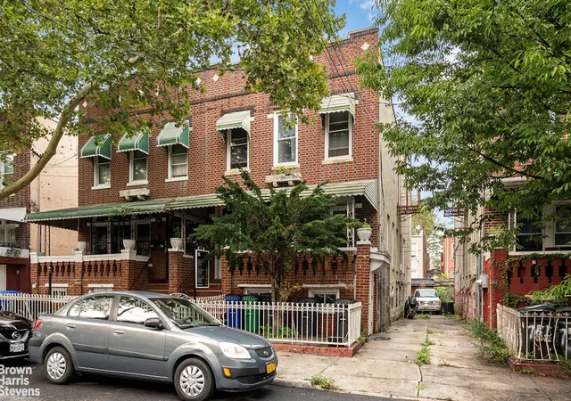 Photo 2 of Multi family home for sale at 749 Wyona St, New York City, NY 11207 | MLS# RLS20109903 | Listing updated on 2026-08-25