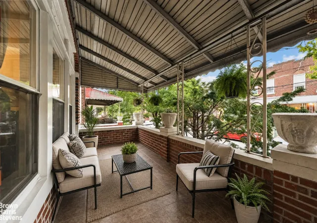 Listing Photo 4 - Condo for sale in building located at 749 Wyona St, New York City, NY 11207