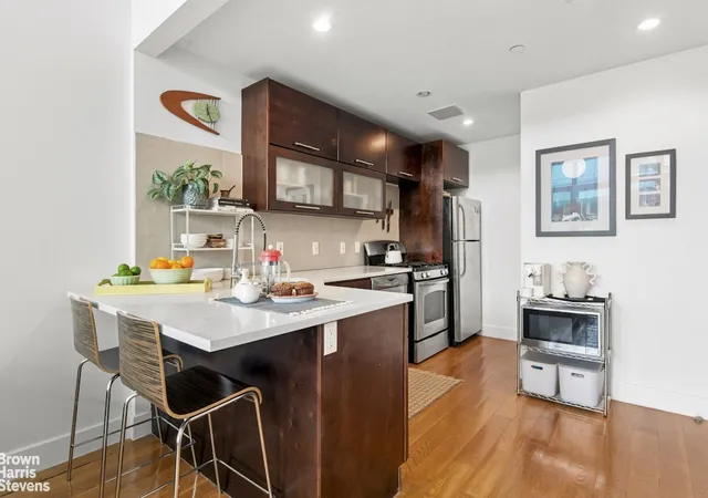 Photo 4 of House for sale at 727 Dean St #3R, New York City, NY 11238 | MLS# RLS20110087 | Listing updated on 2026-08-19