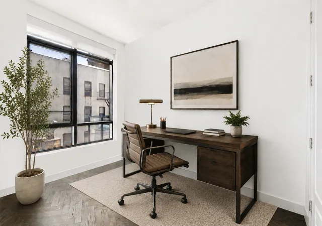 Photo 3 of House for sale at 11-12 44th Drive #3C, New York City, NY 11101 | MLS# RLS20110095 | Listing updated on 2026-08-24