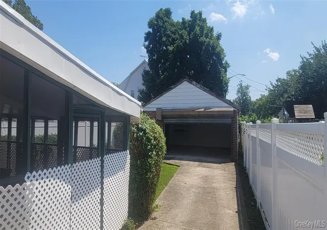 Photo 3 of Single family home for sale at 105-15 220th Street, New York City, NY 11429 | MLS# RLS20110406 | Listing updated on 2026-08-21