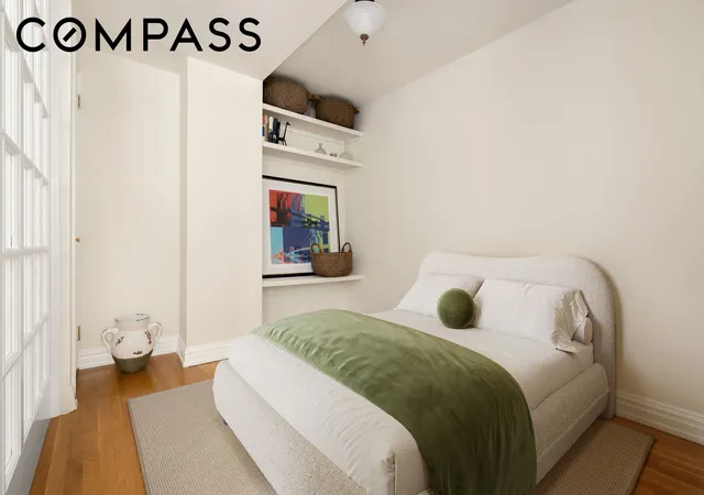Photo 4 of House for sale at 175 W 73Rd St #2E, New York City, NY 10023 | MLS# RLS20111055 | Listing updated on 2026-08-26