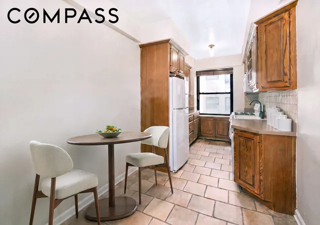 Photo 4 of House for sale at 2 Tudor City Pl #5GN, New York City, NY 10017 | MLS# RLS20111174 | Listing updated on 2026-08-26