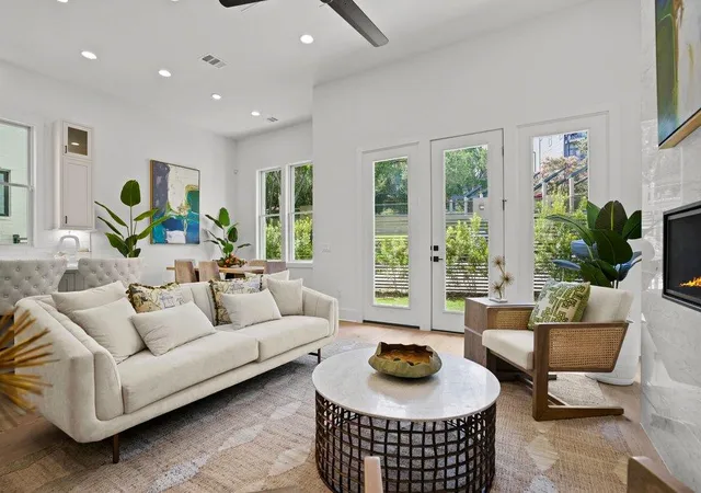 Photo 4 of Single family home for sale at 1719 Spyglass Dr #16, Austin, TX 78746 | MLS# 6938278 | Listing updated on 2026-08-28