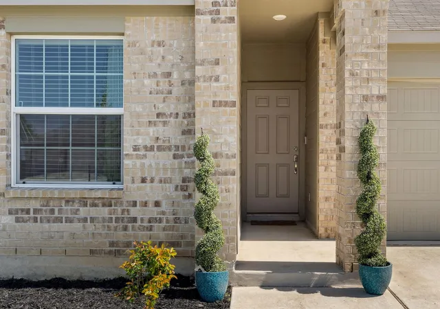 3rd image of 185 Silver Springs Bnd, Kyle, TX 78640 | MLS# 1785171